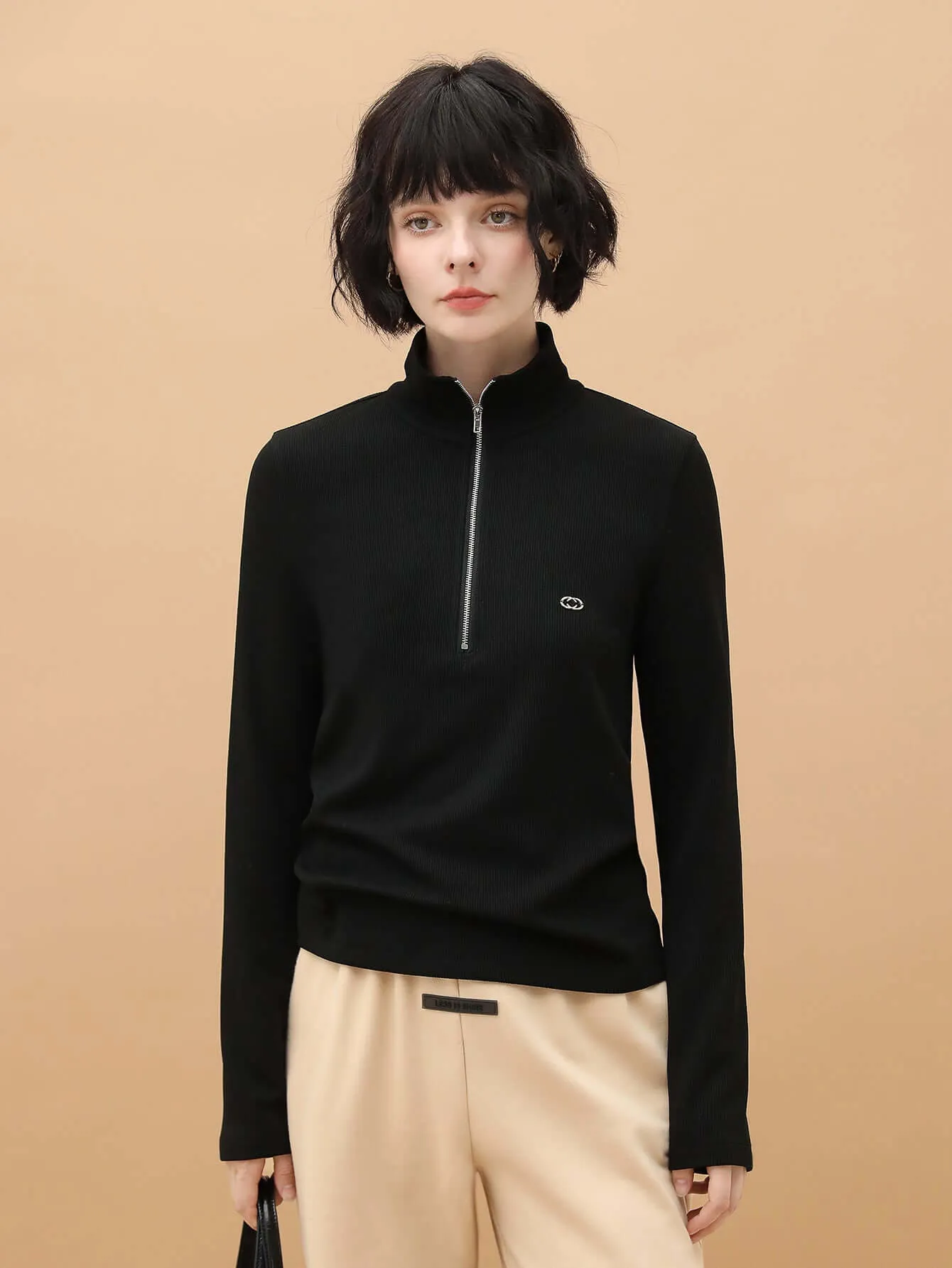 Form-Fitting Half-Zip Knit Top Shirt