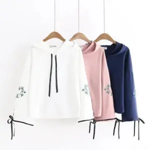 Loose Flared Sleeve Embroidered Hoodies